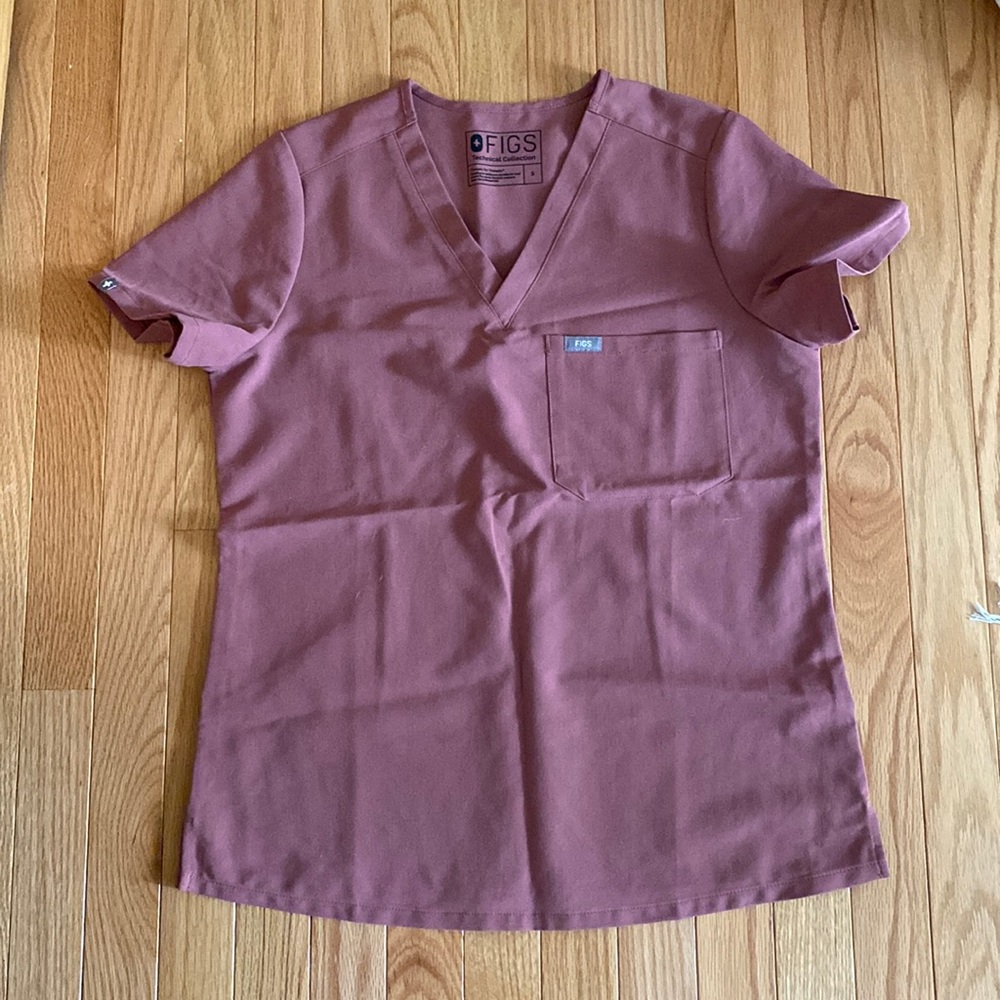 Figs Classic Scrub Top